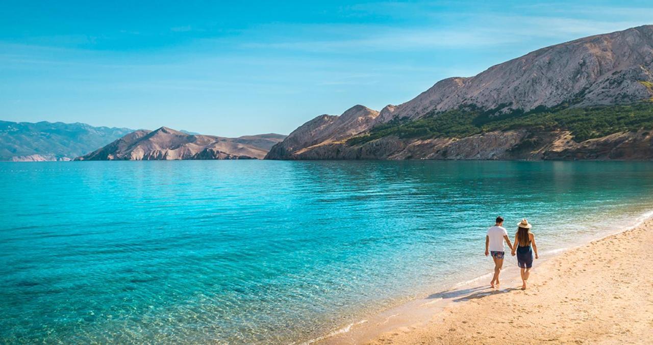 Sunny Baska Hotel By Valamar, Ex Corinthia Екстериор снимка