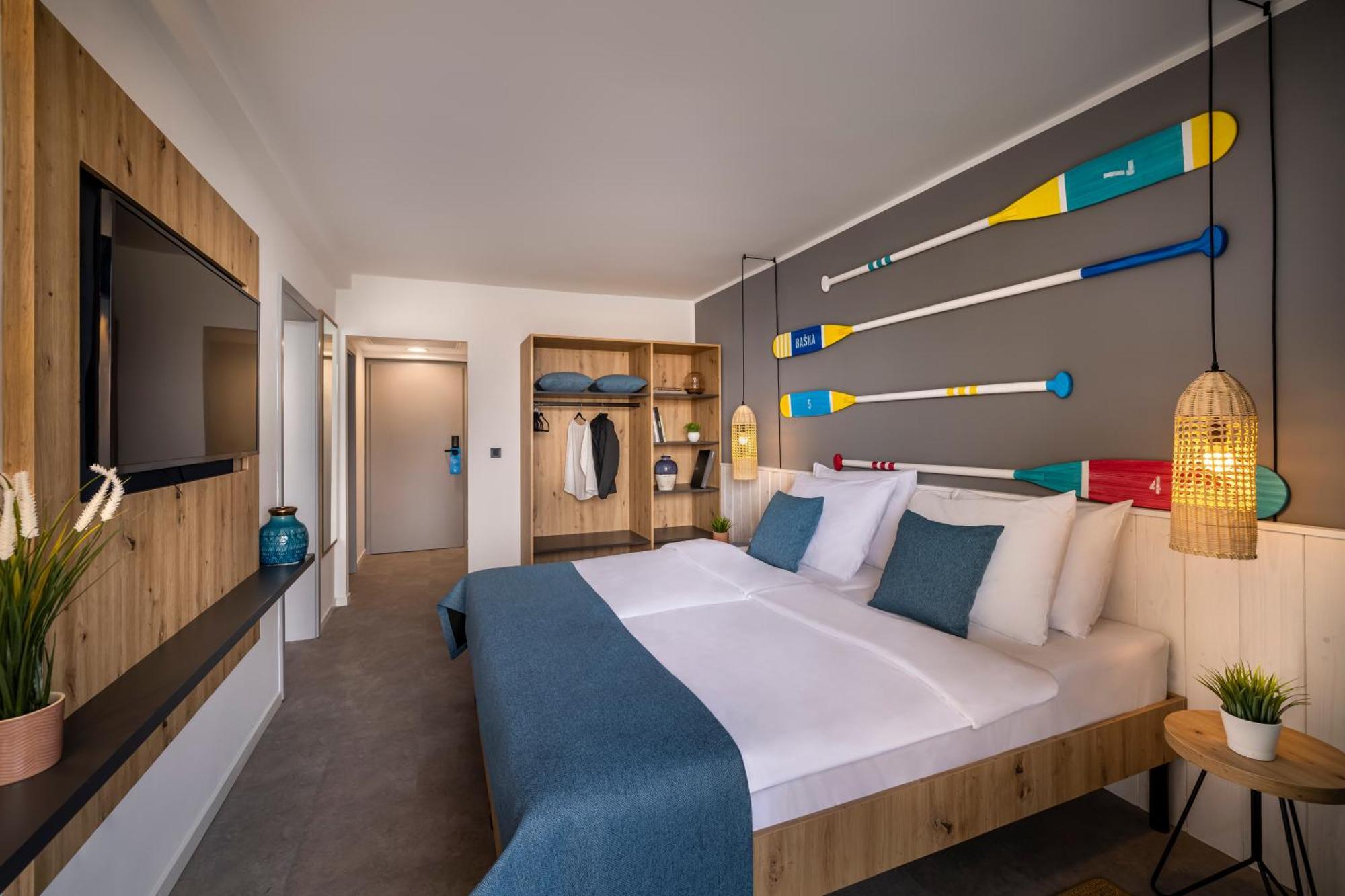 Sunny Baska Hotel By Valamar, Ex Corinthia Стая снимка