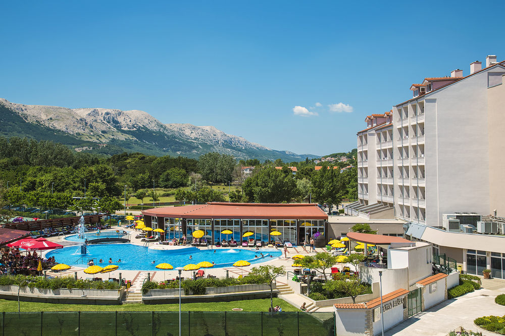 Sunny Baska Hotel By Valamar, Ex Corinthia Екстериор снимка