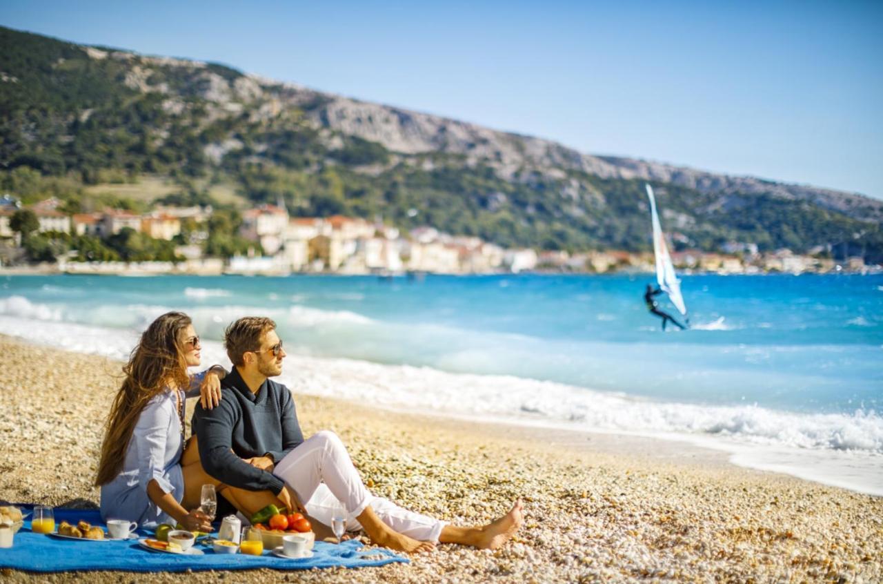 Sunny Baska Hotel By Valamar, Ex Corinthia Екстериор снимка